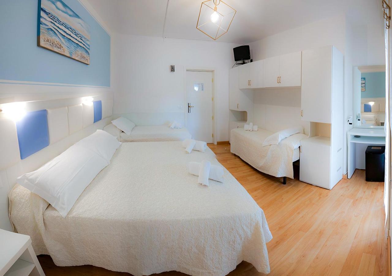 Hotel Gioiosa Cesenatico Esterno foto